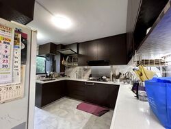 Blk 712 Hougang Avenue 2 (Hougang), HDB Executive #584466281